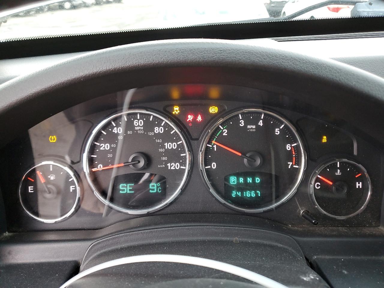 2011 Jeep Liberty (North America) - Image 9