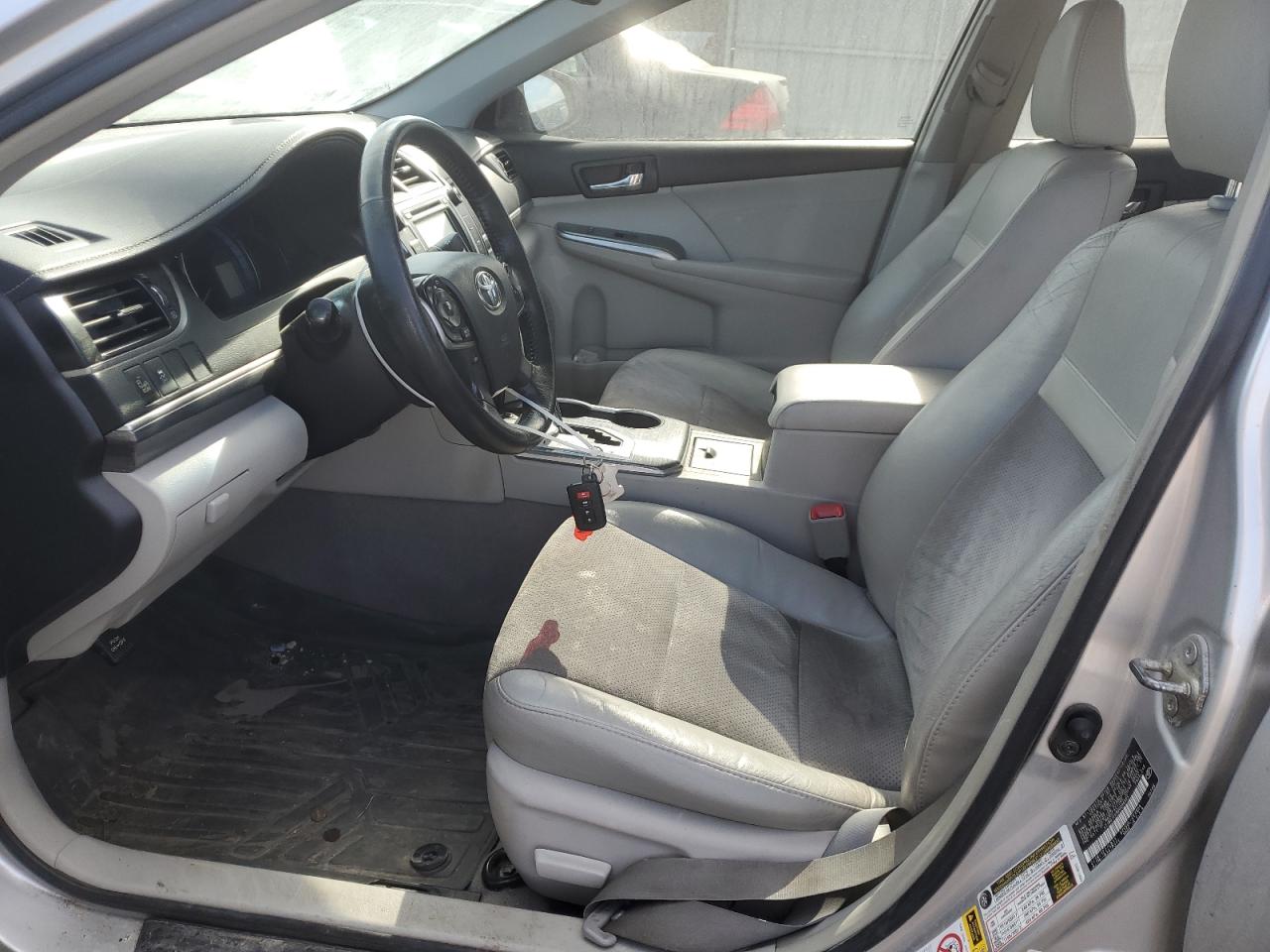 2013 Toyota Camry - Image 7
