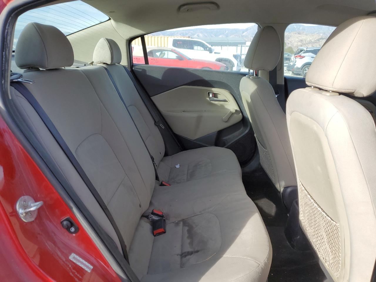 2015 Kia Rio - Image 10