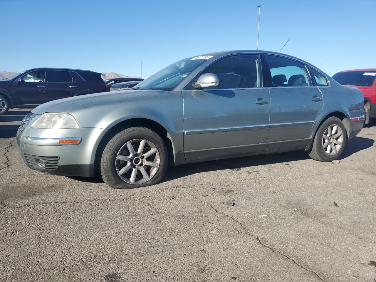 2004 Volkswagen Passat - Image 1