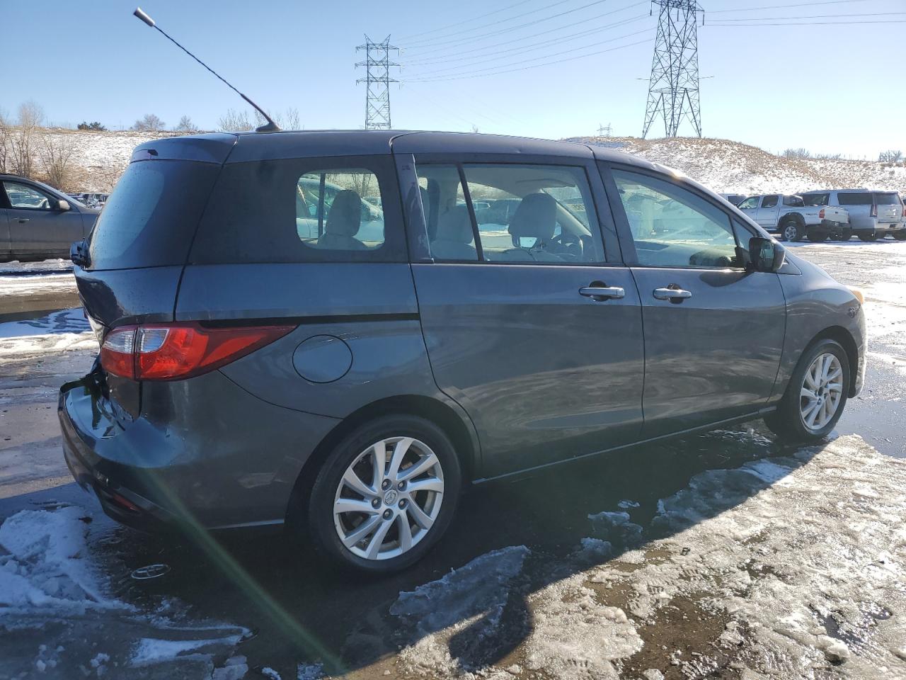 2012 Mazda 5 - Image 3