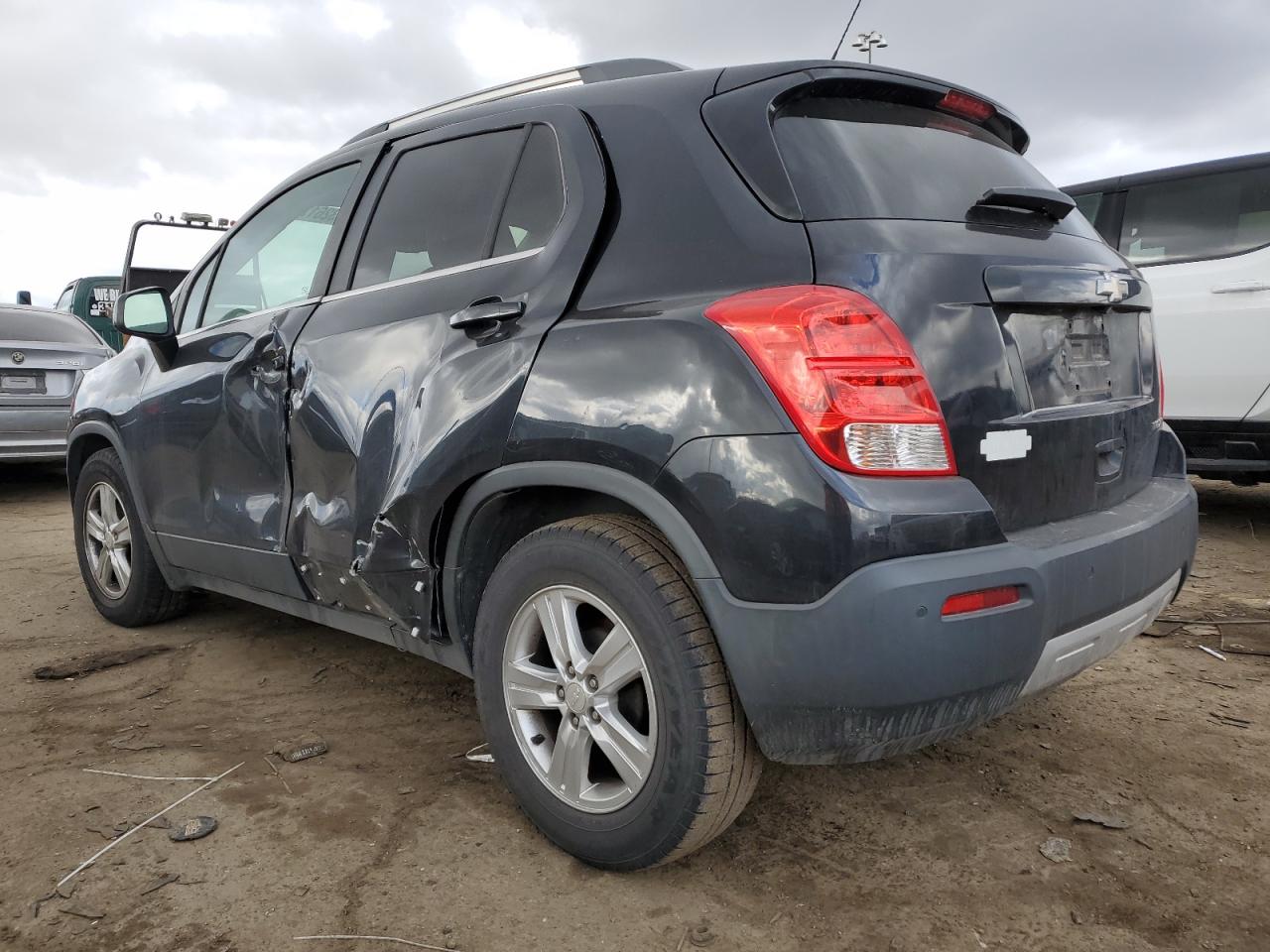 2015 Chevrolet Trax - Image 2
