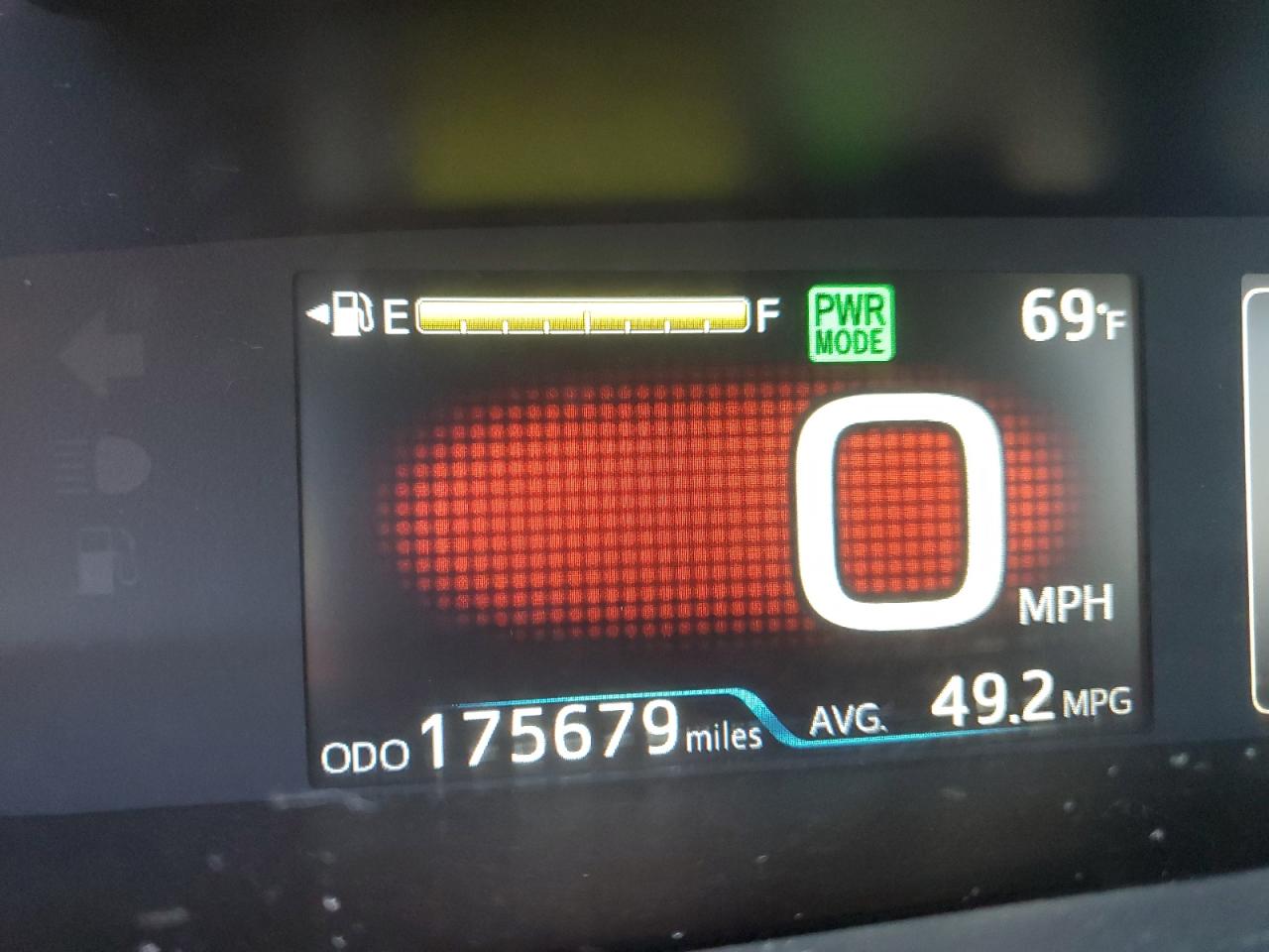 2016 Toyota Prius - Image 9