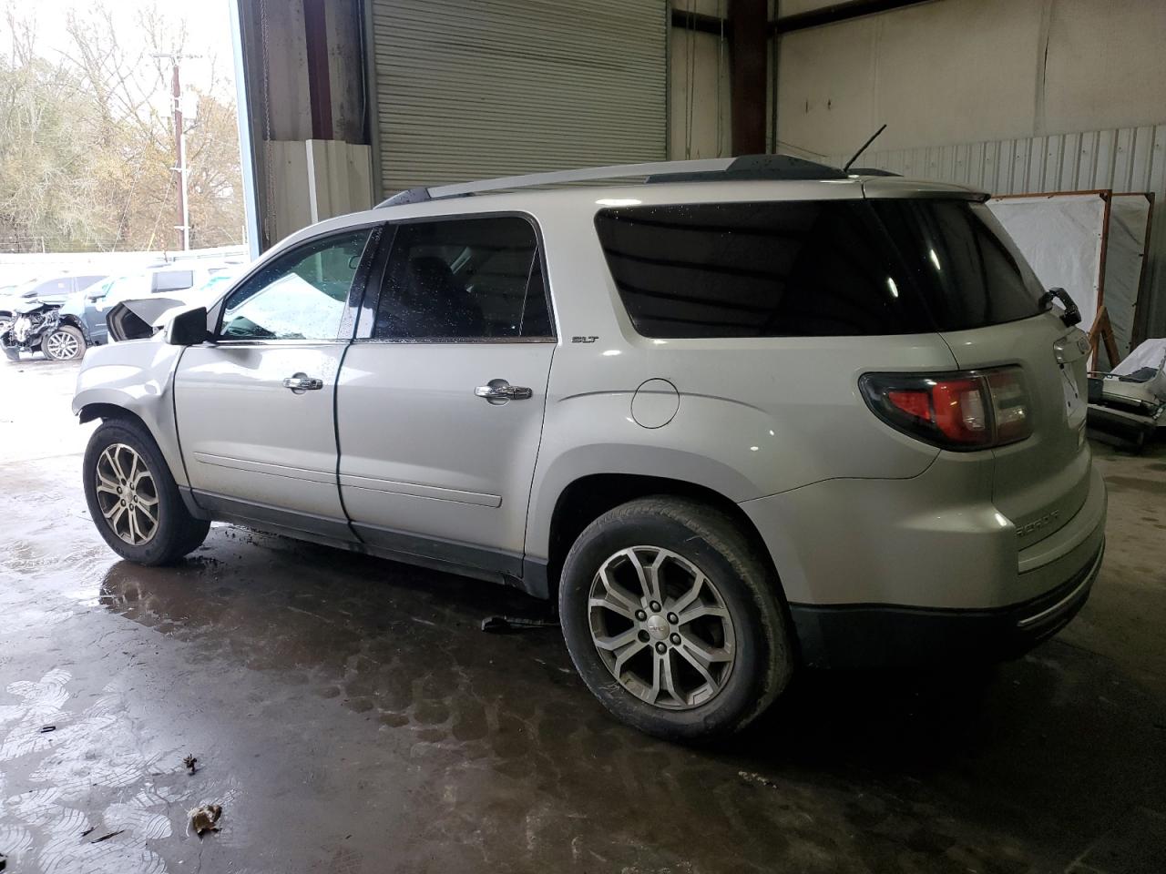2015 GMC Acadia - Image 2