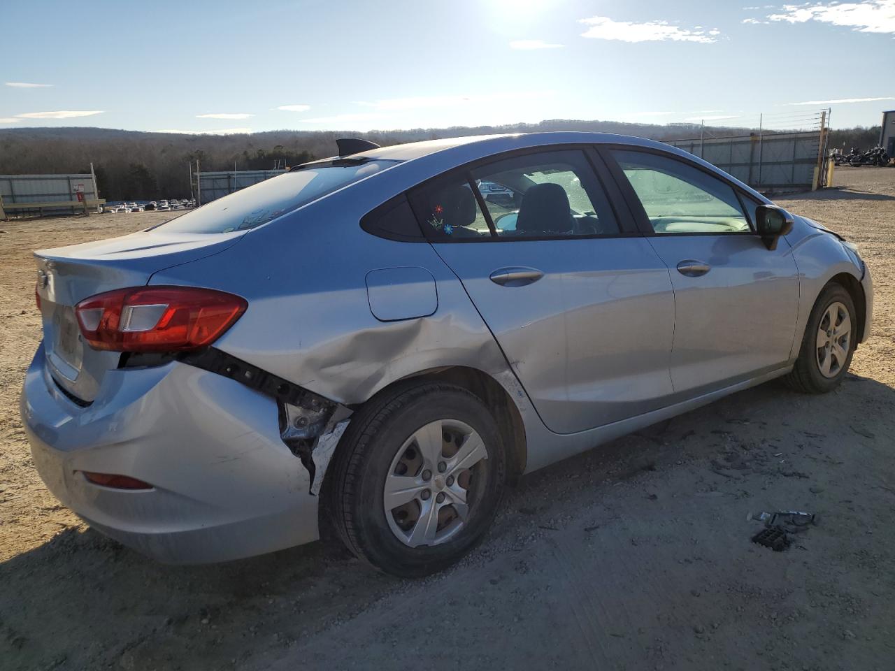 2017 Chevrolet Cruze - Image 3
