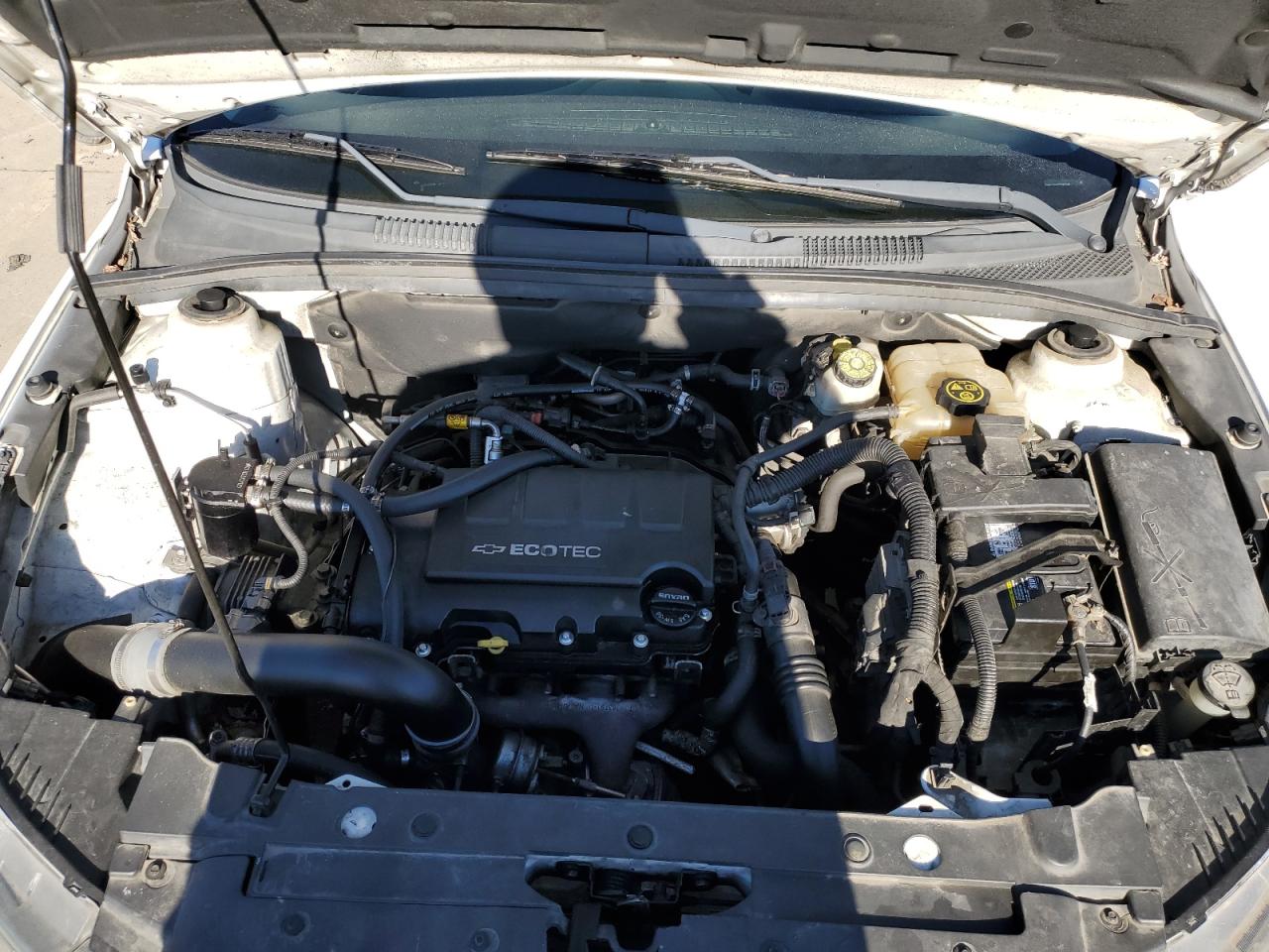 2014 Chevrolet Cruze - Image 11