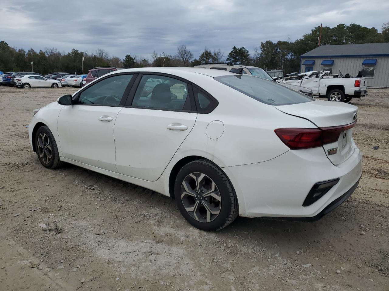 2019 Kia Forte - Image 2
