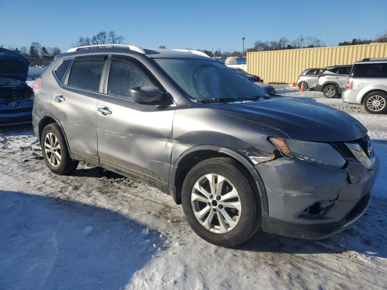 2016 Nissan Rogue - Image 4