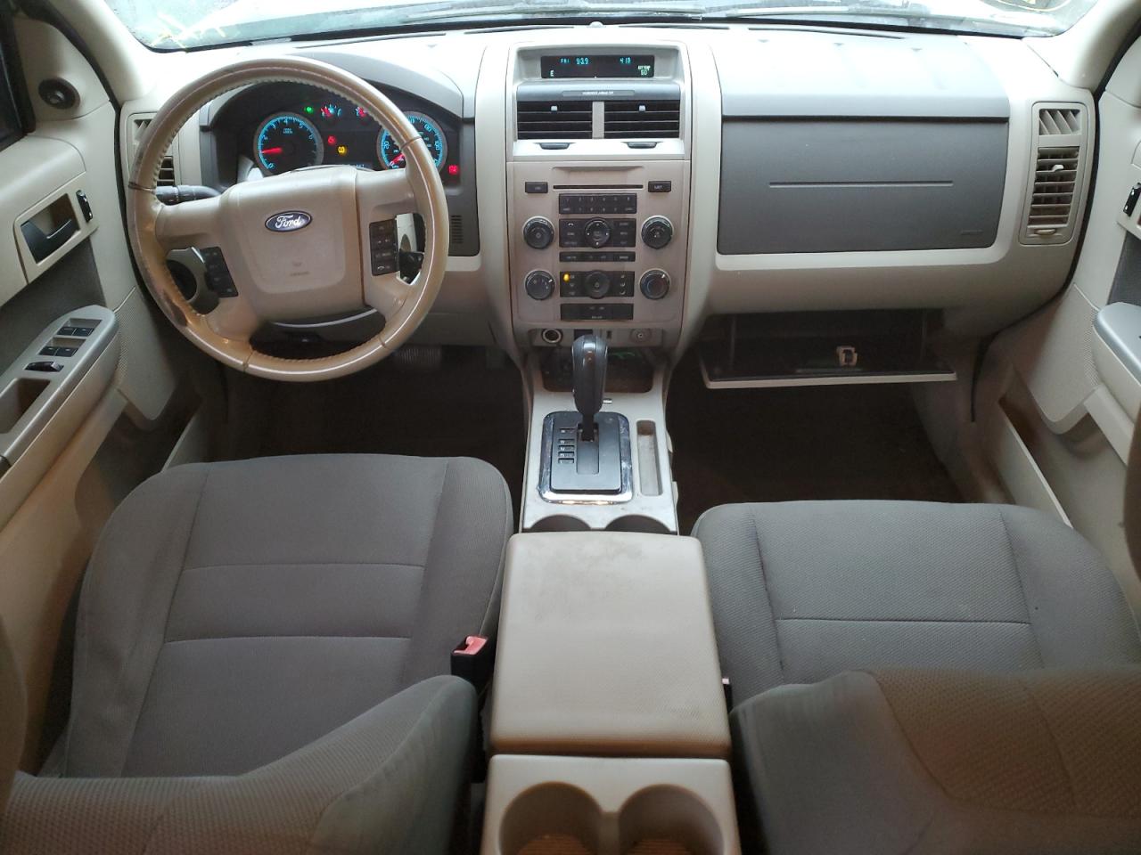 2010 Ford Escape - Image 8