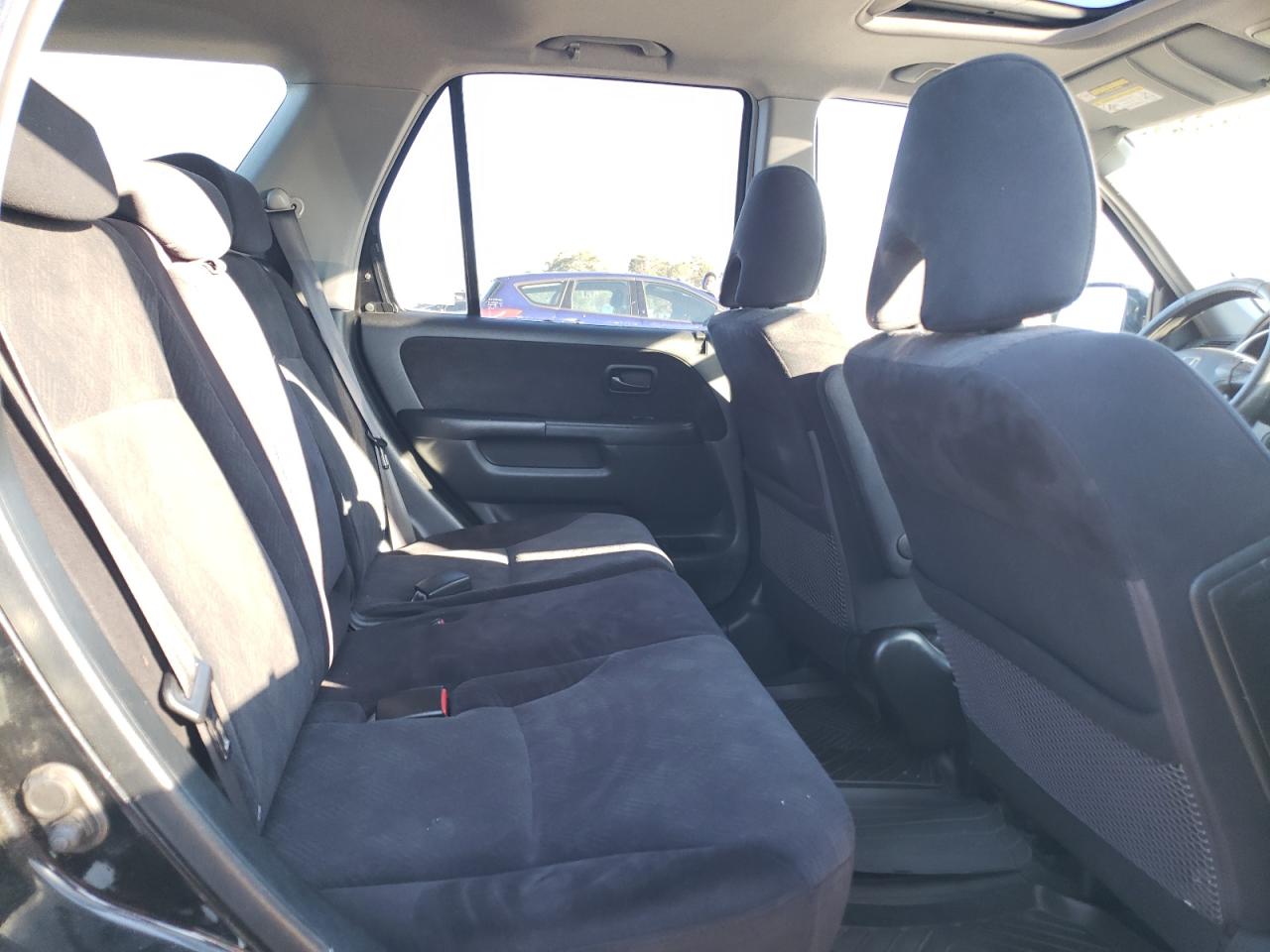2006 Honda CR-V - Image 11