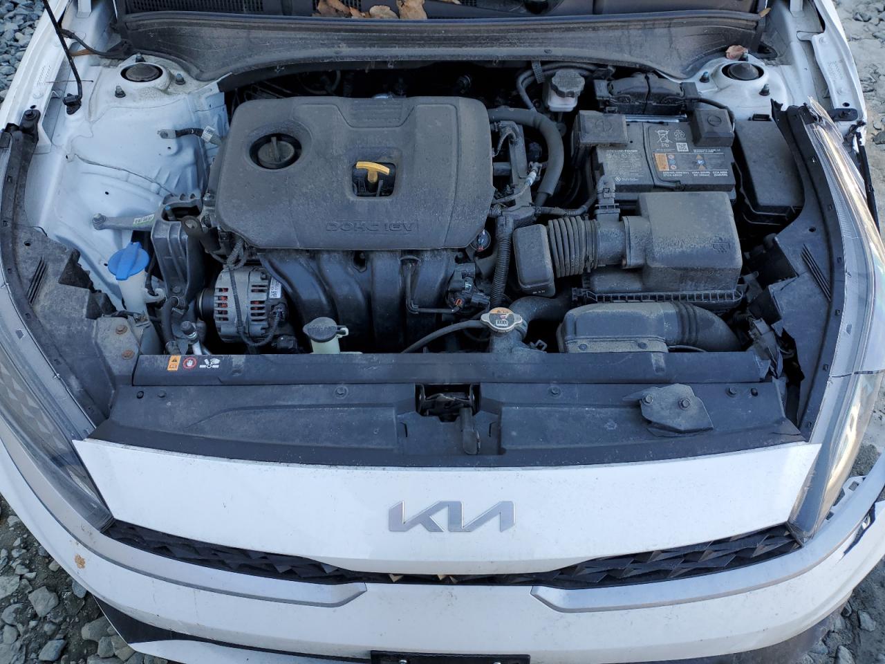 2023 Kia Forte - Image 11