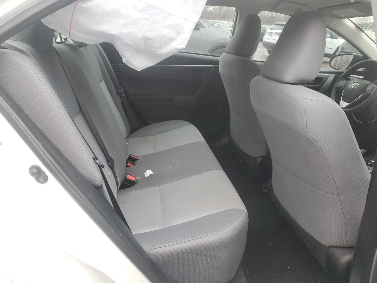 2015 Toyota Corolla - Image 10