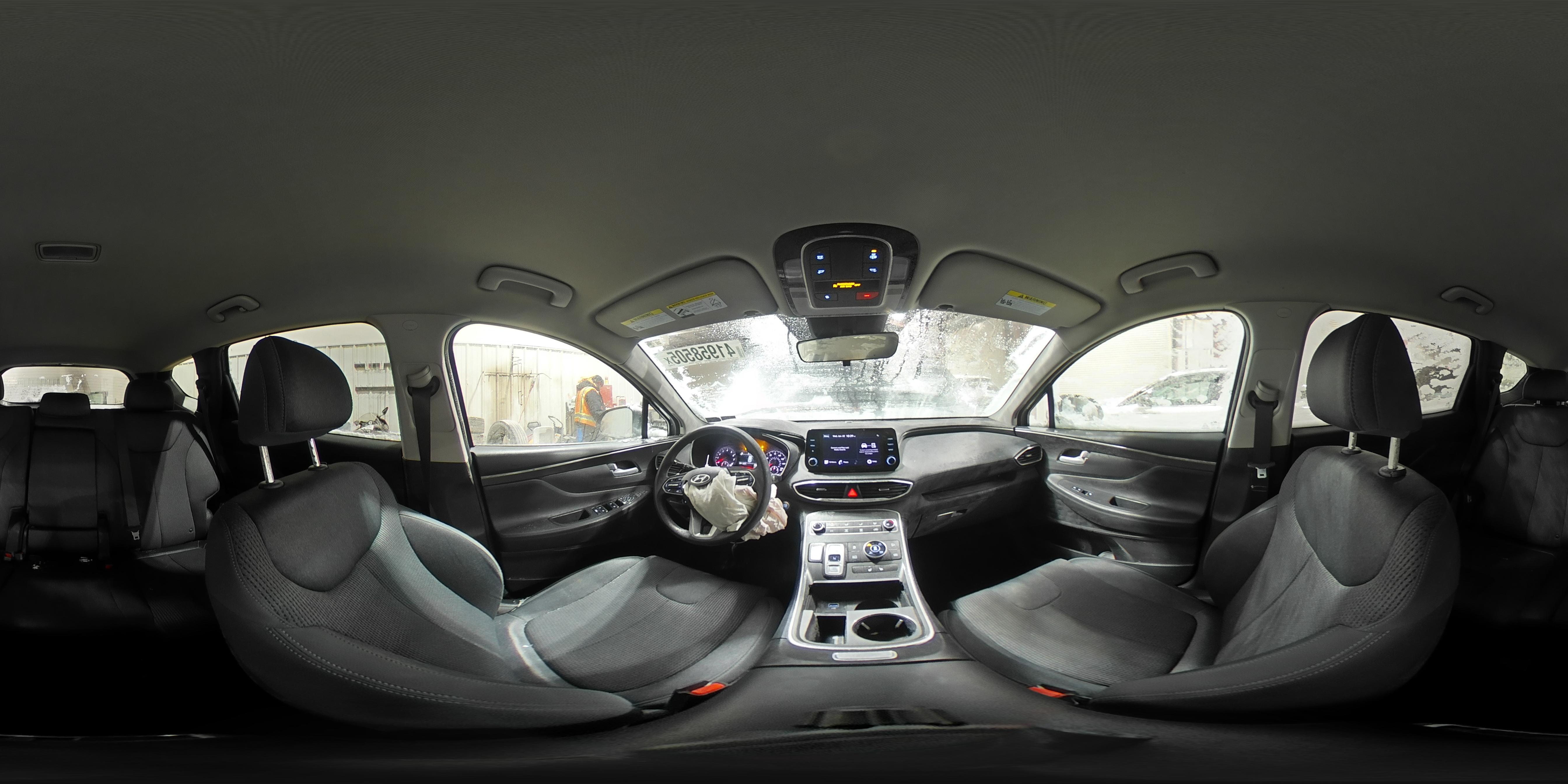 2022 Hyundai Santa Fe - Image 13