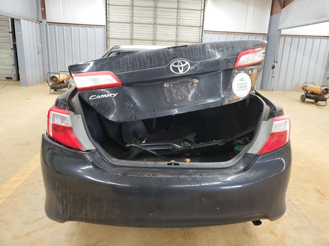 2012 Toyota Camry - Image 6