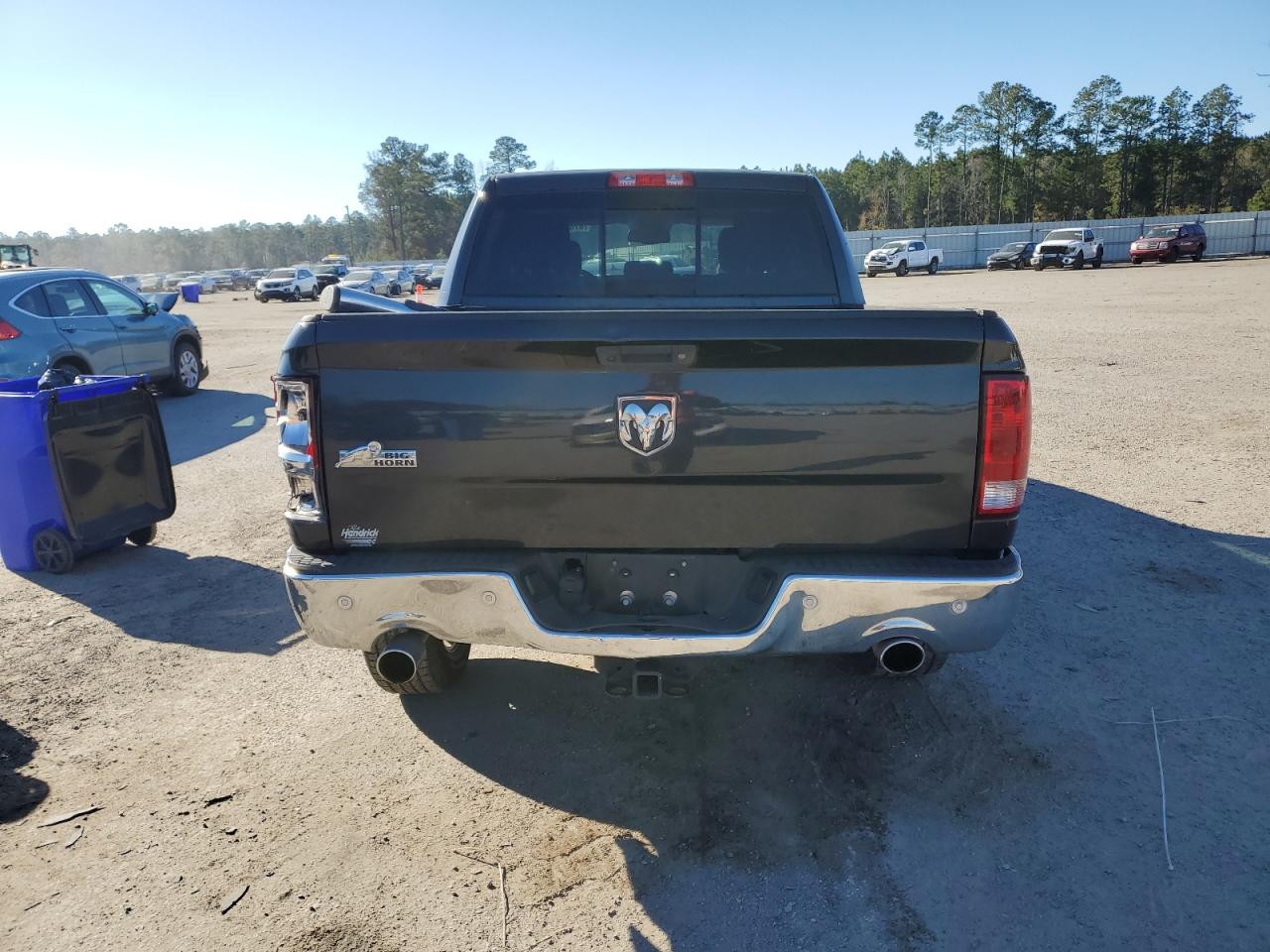 2016 RAM 1500 - Image 6