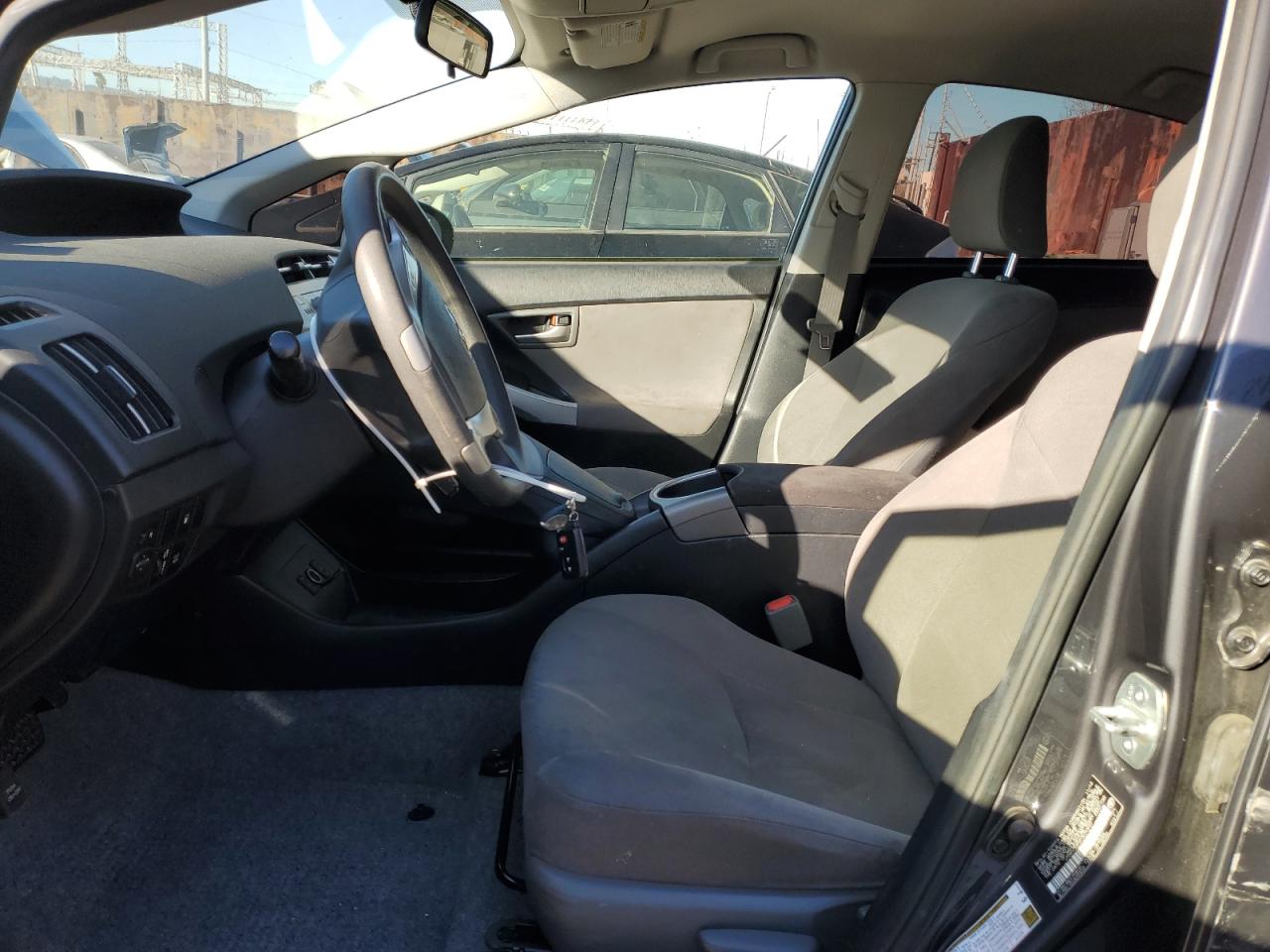 2015 Toyota Prius - Image 7