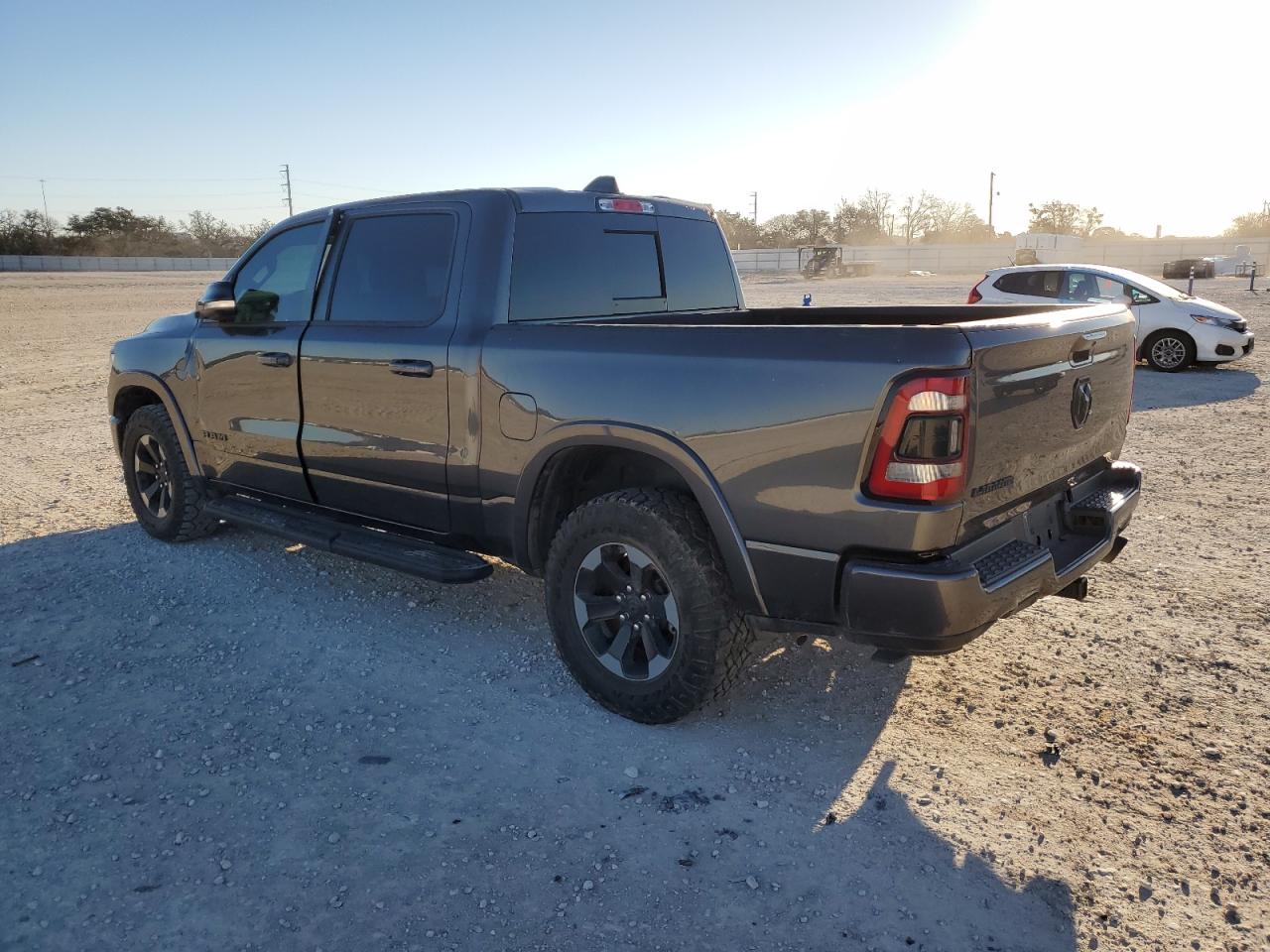 2022 RAM 1500 - Image 2