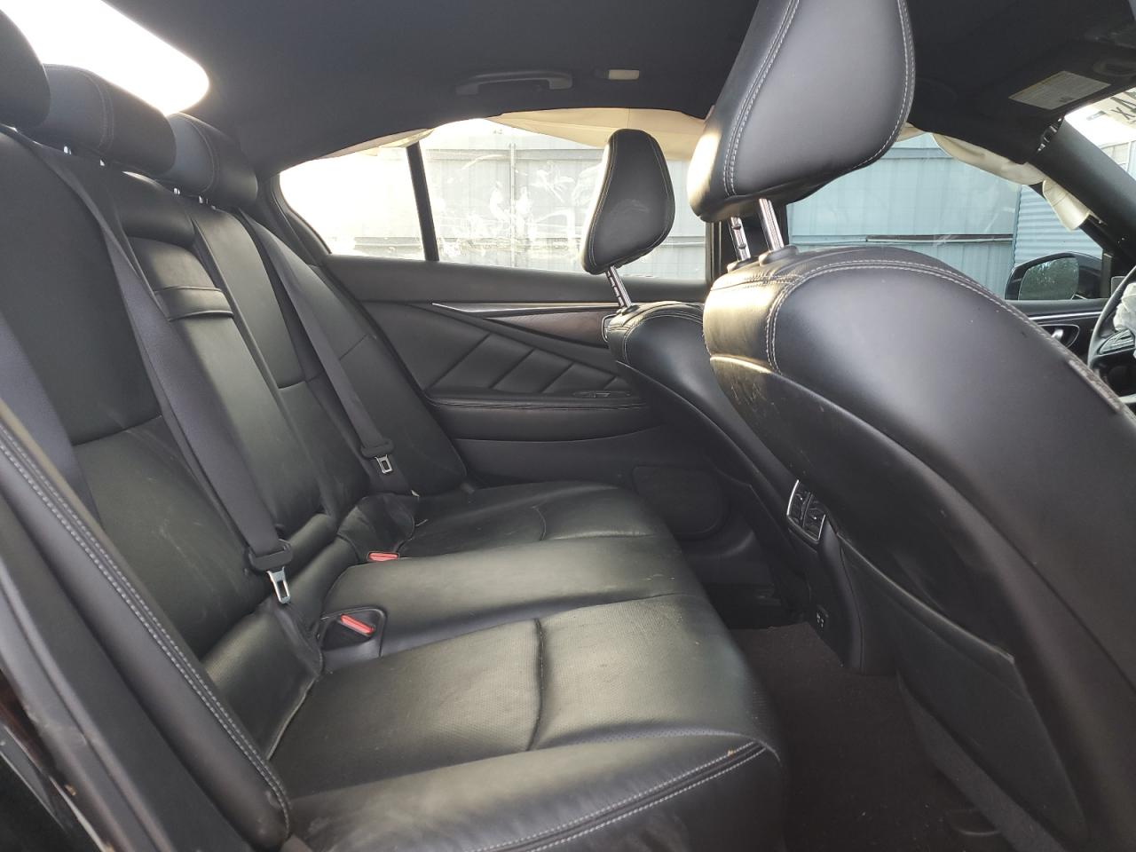 2021 Infiniti Q50 - Image 10