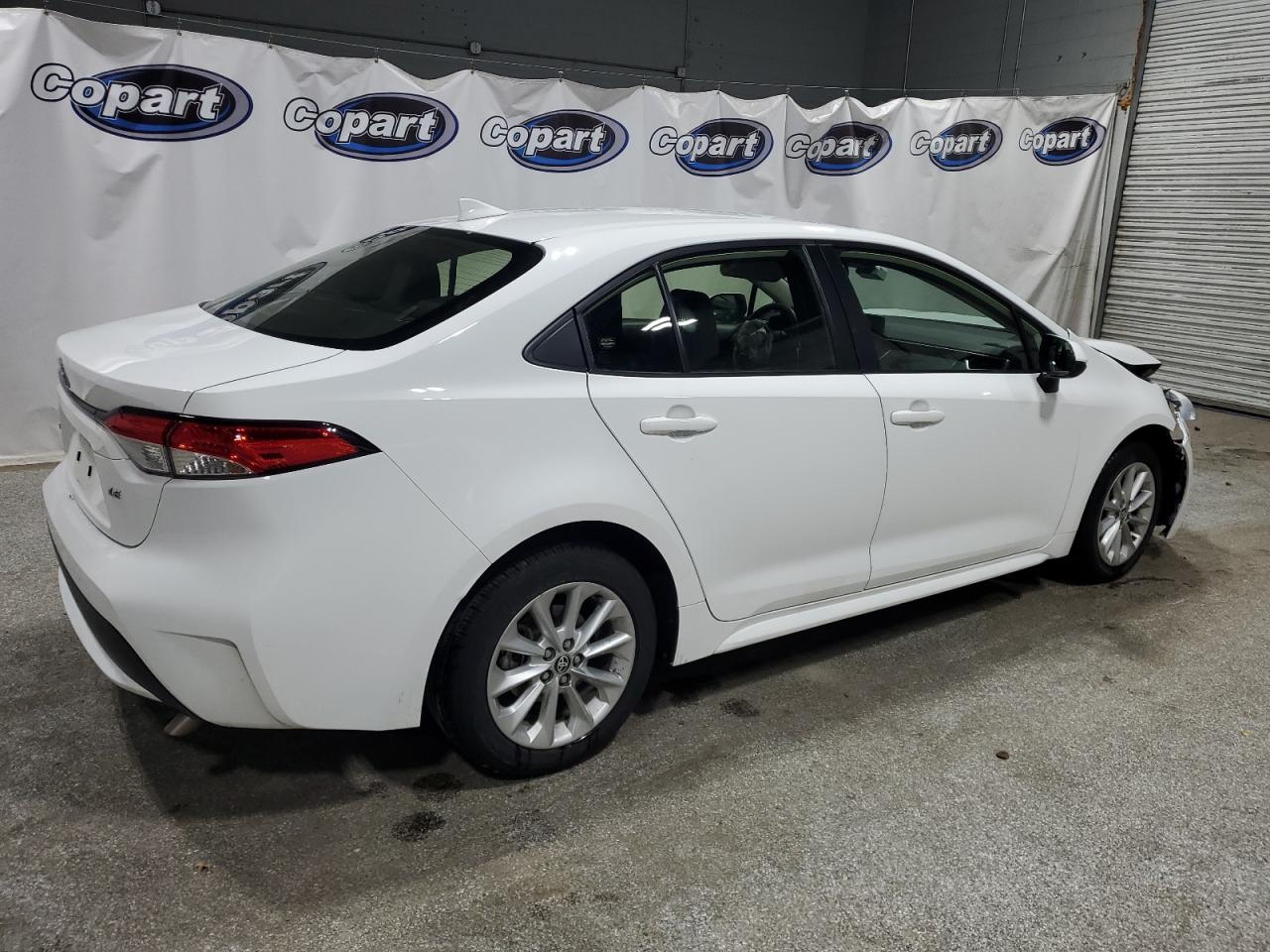 2022 Toyota Corolla - Image 3