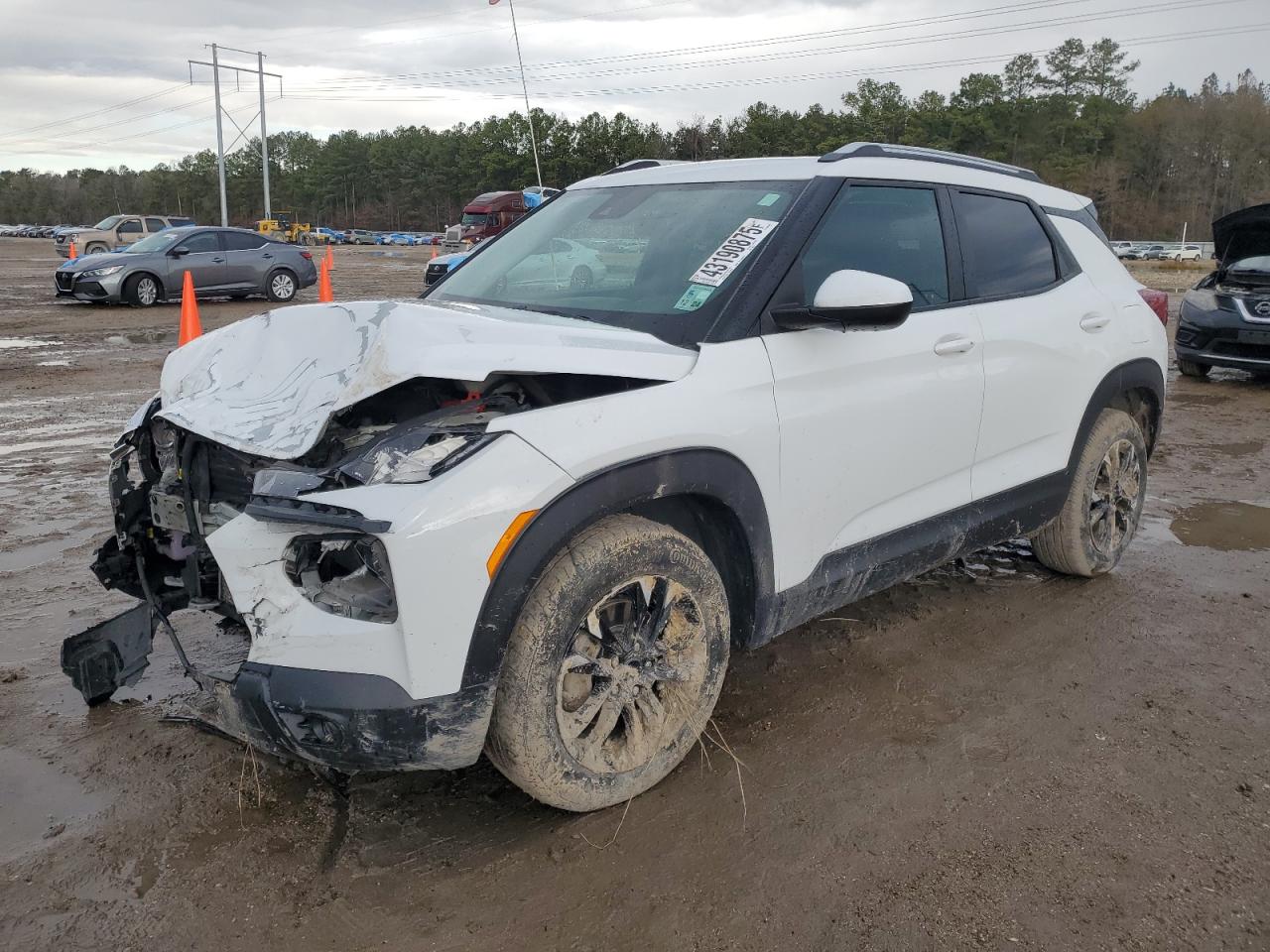 2022 Chevrolet TrailBlazer - Image 1