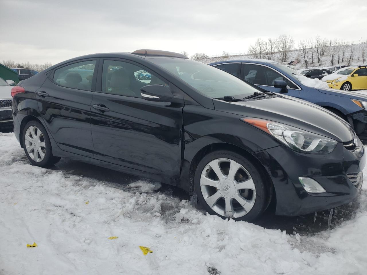 2013 Hyundai Elantra - Image 4