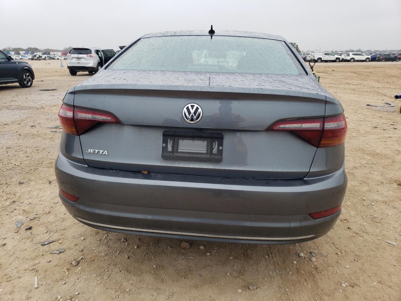 2019 Volkswagen Jetta - Image 6