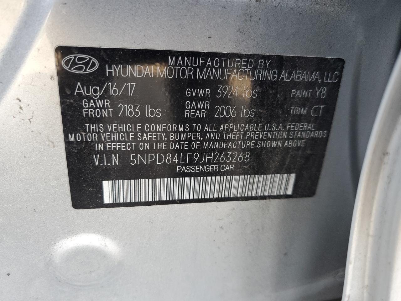 2018 Hyundai Elantra - Image 12