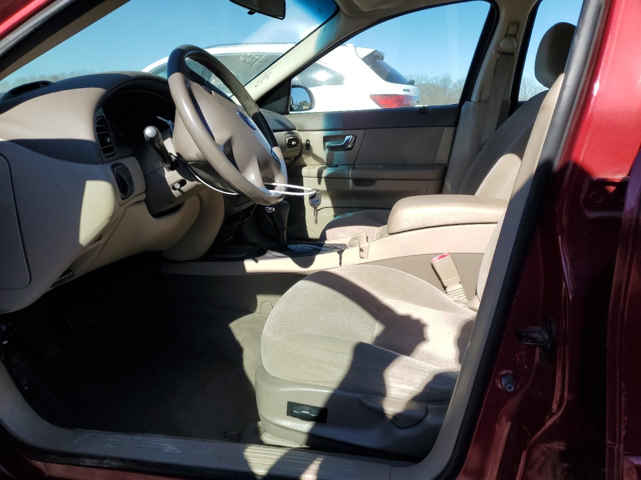 2002 Ford Taurus - Image 7