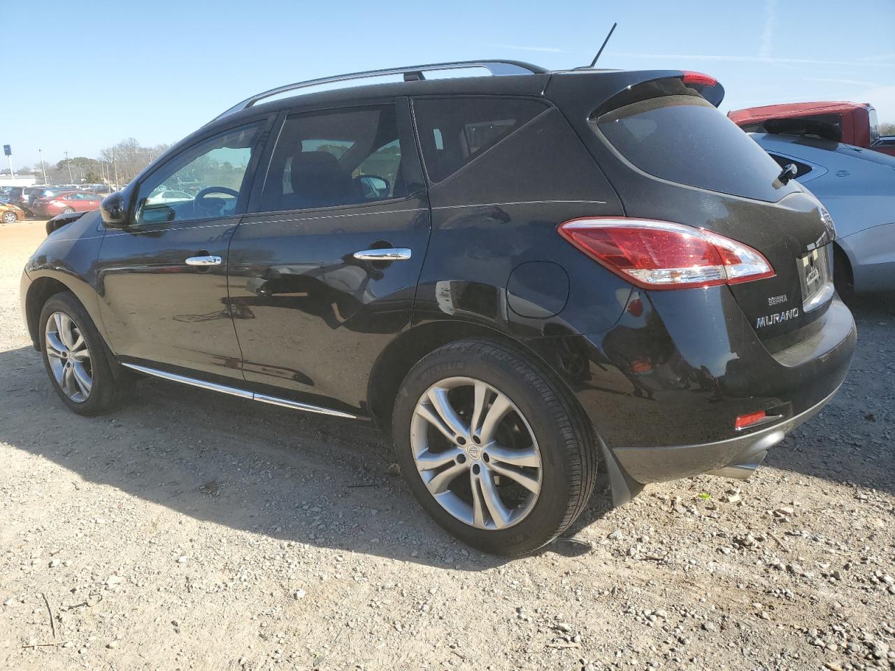 2011 Nissan Murano - Image 2
