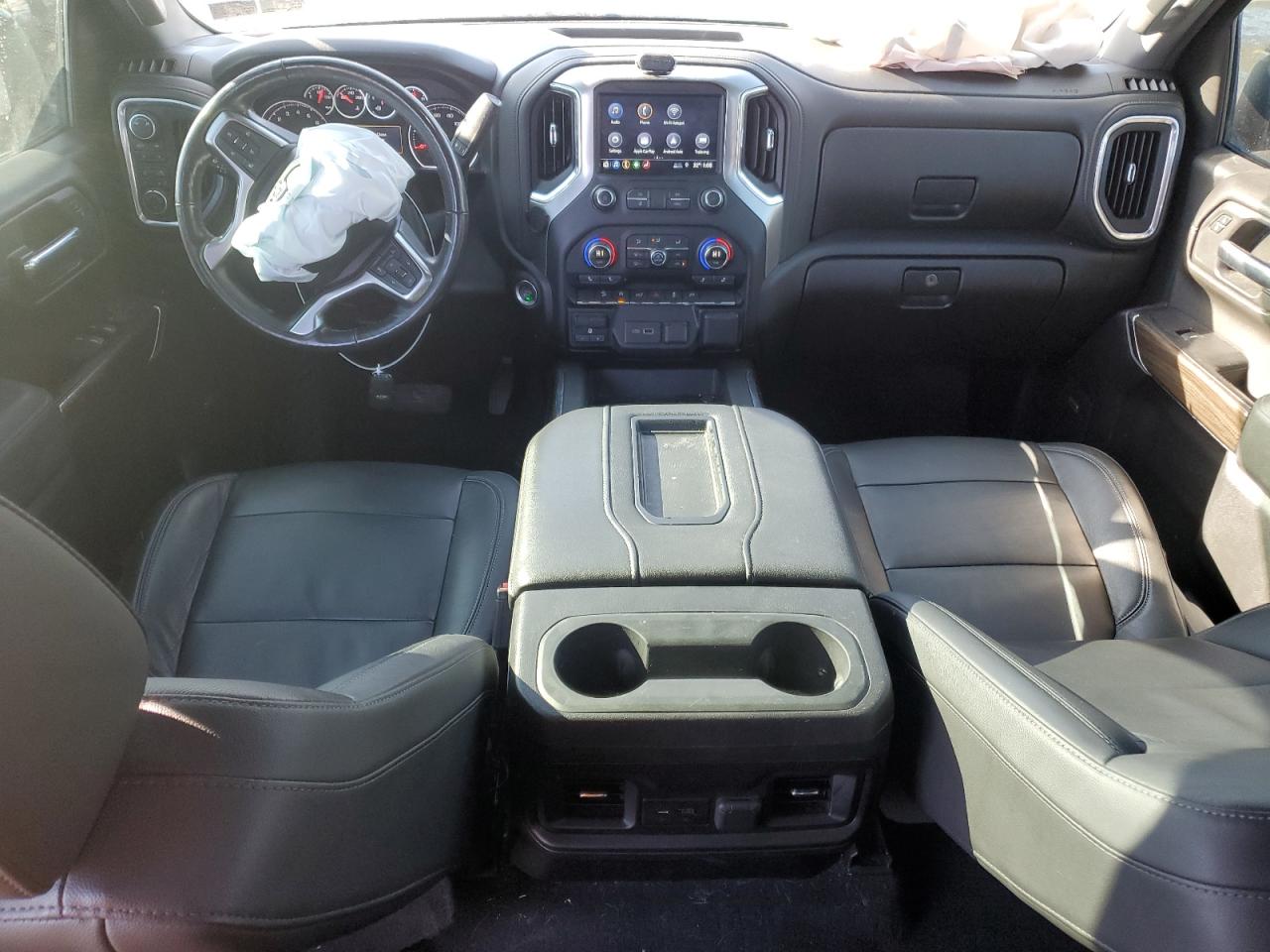 2019 Chevrolet Silverado - Image 8