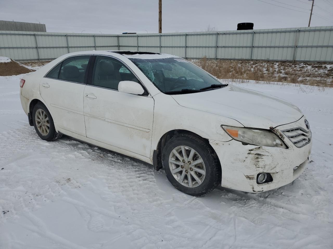 2011 Toyota Camry - Image 4