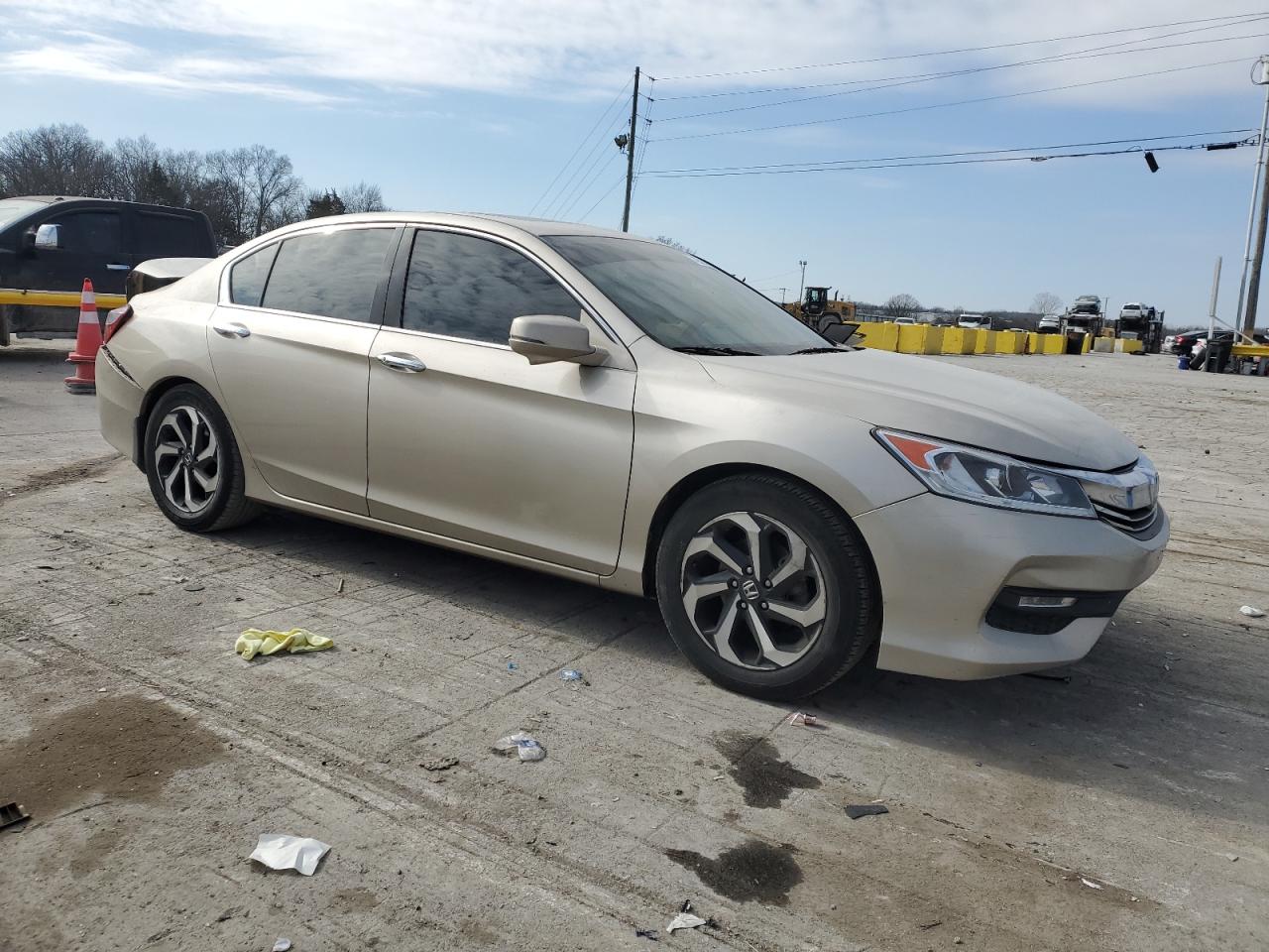 2016 Honda Accord - Image 4