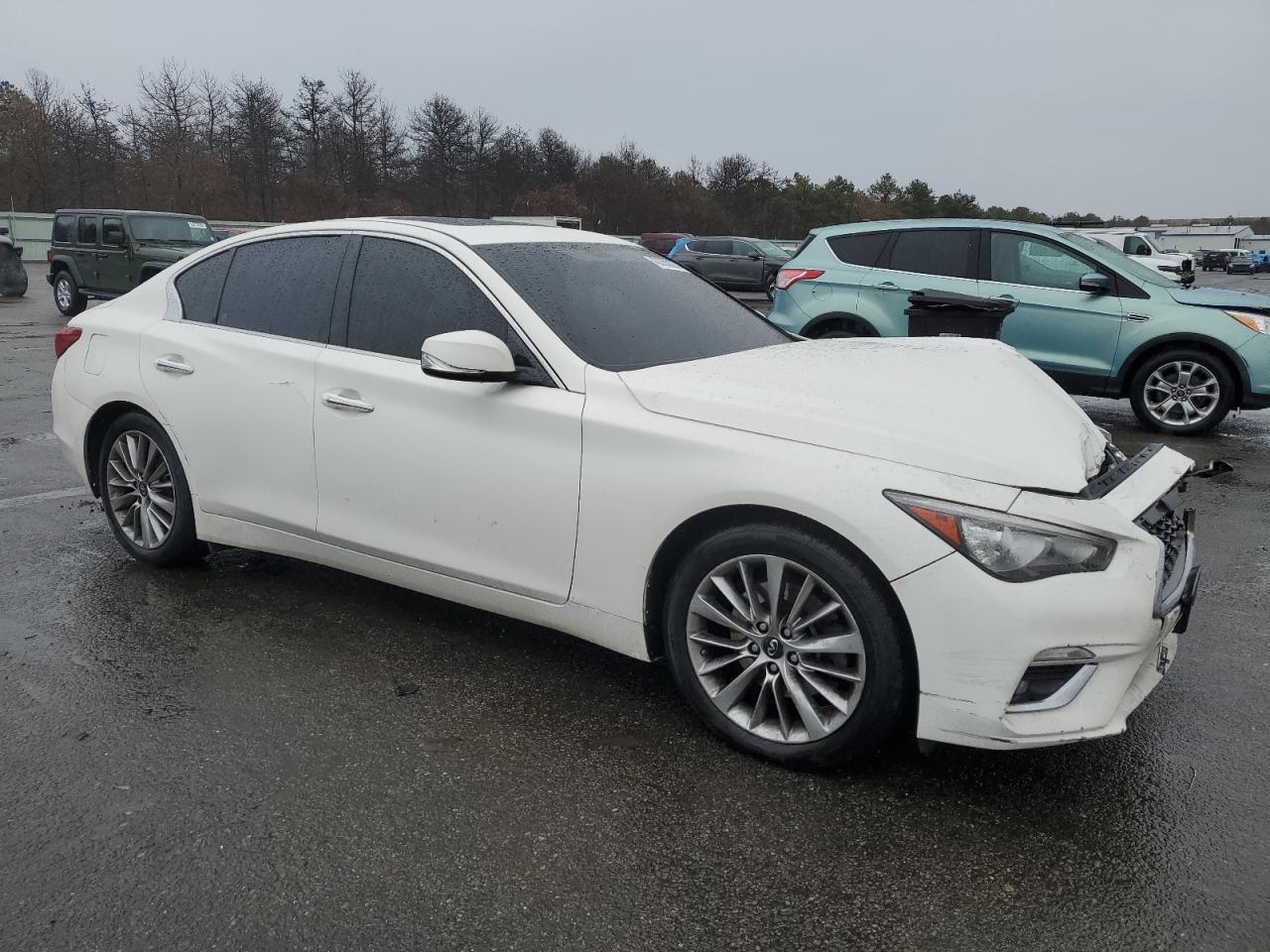 2018 Infiniti Q50 - Image 4