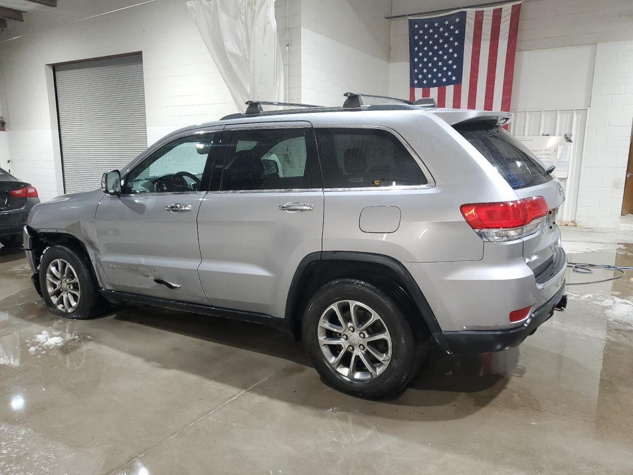 2014 Jeep Grand Cherokee - Image 2