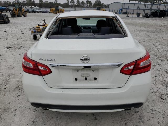  NISSAN ALTIMA 2016 Biały