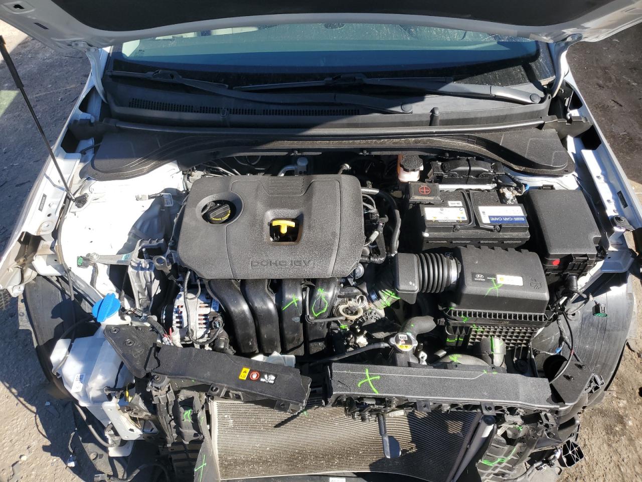 2019 Hyundai Elantra - Image 11