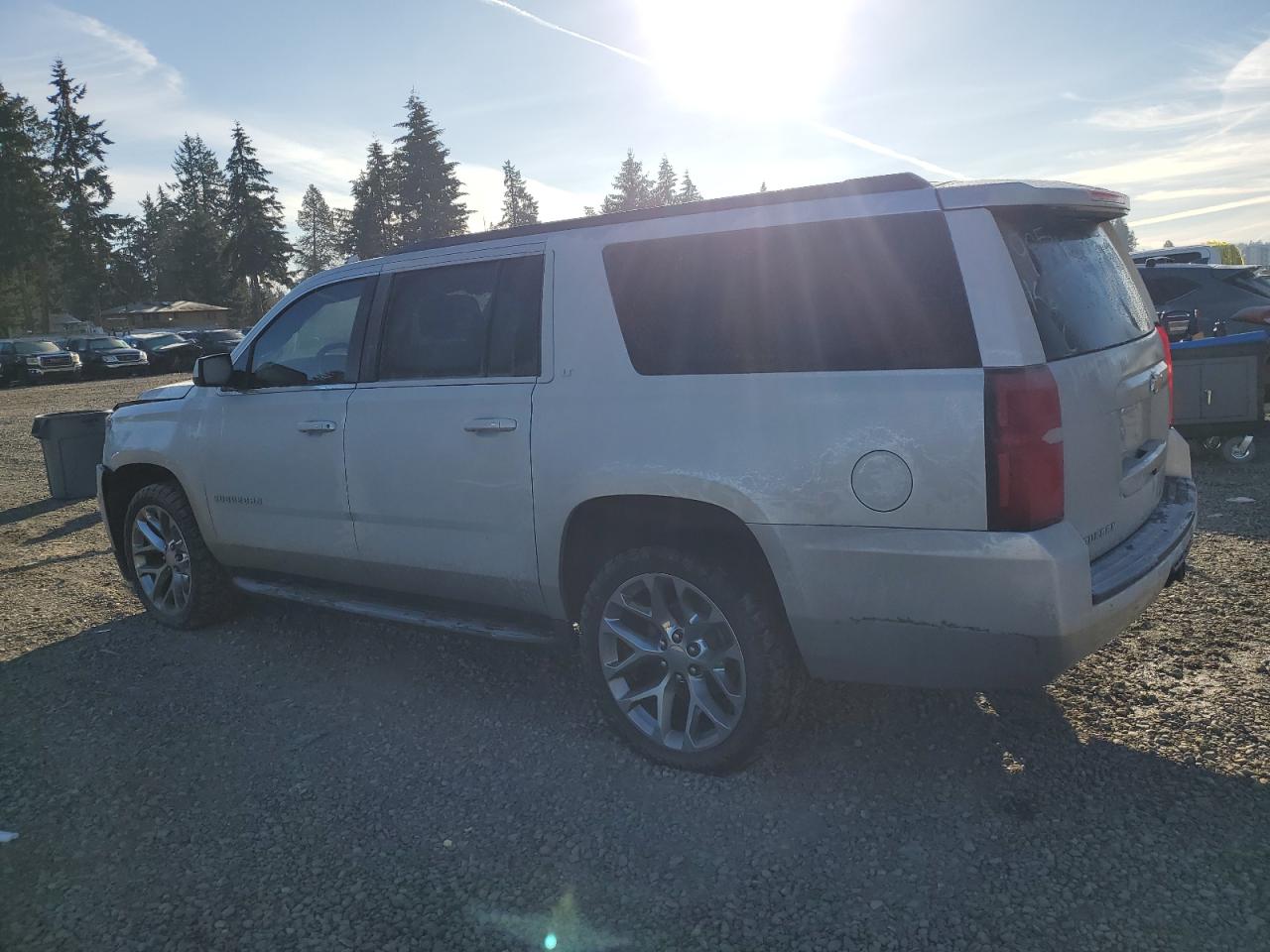 2018 Chevrolet Suburban - Image 2