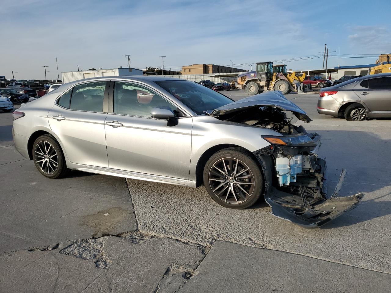 2021 Toyota Camry - Image 4