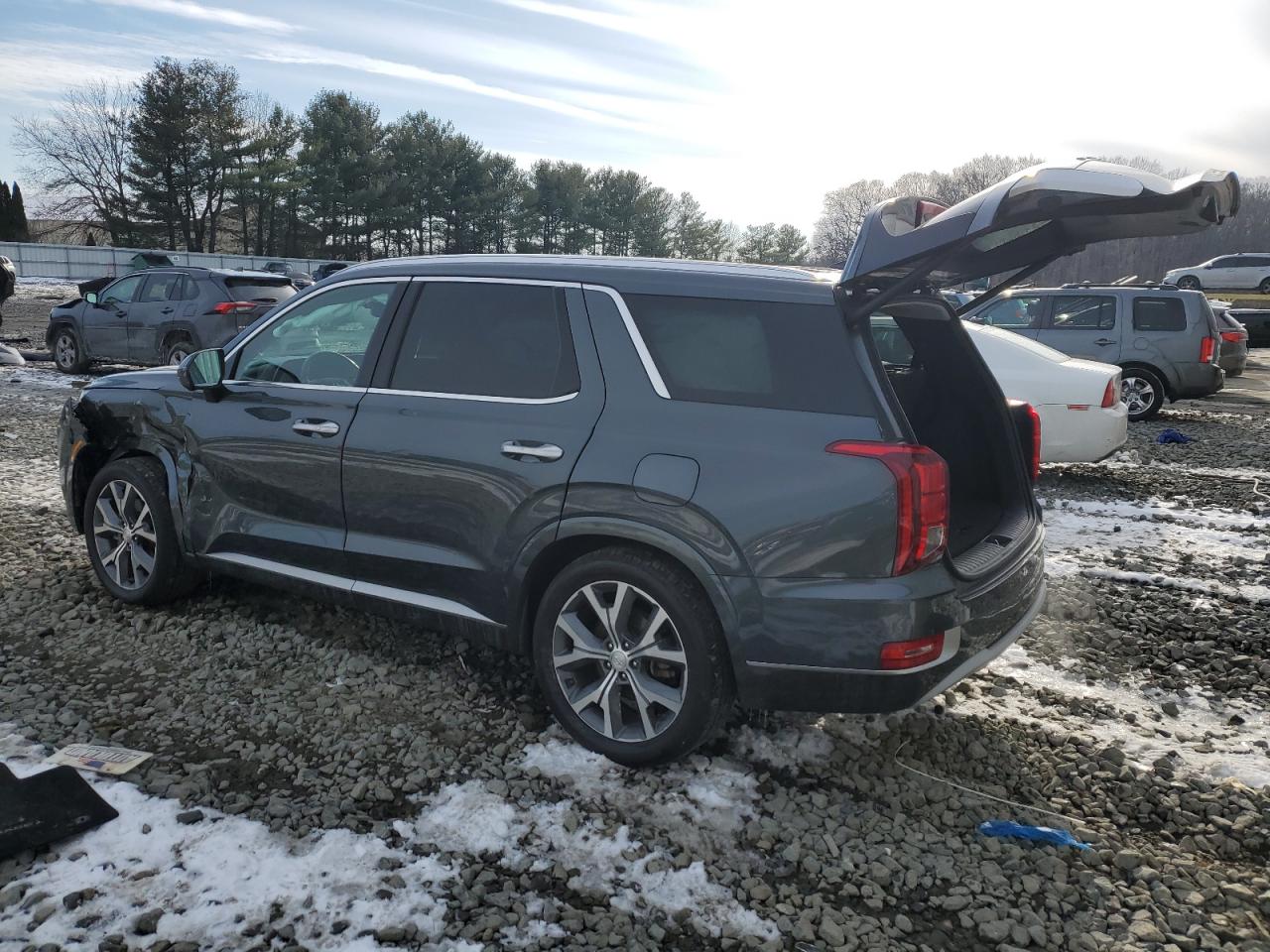 2022 Hyundai Palisade - Image 2
