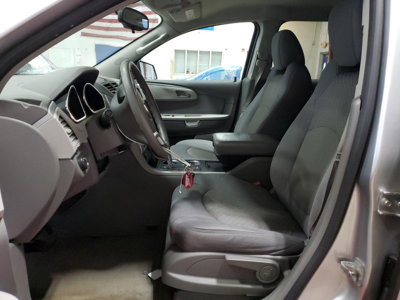 2011 Chevrolet Traverse - Image 7