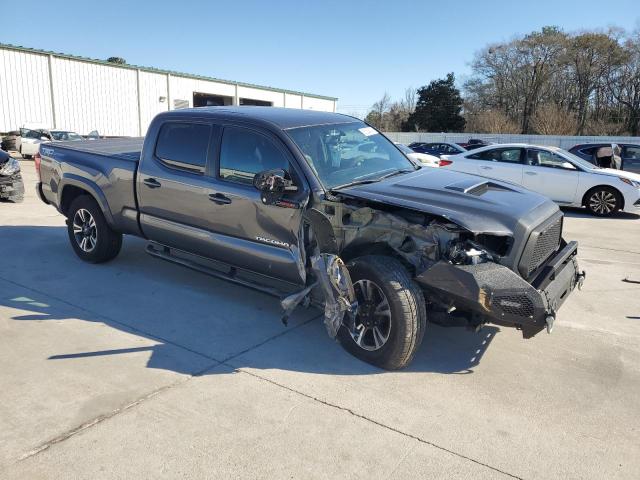 Pickups TOYOTA TACOMA 2017 Szary