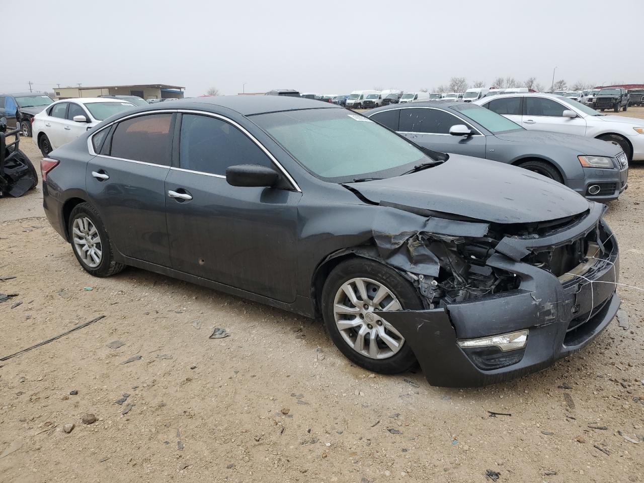 2013 Nissan Altima - Image 4