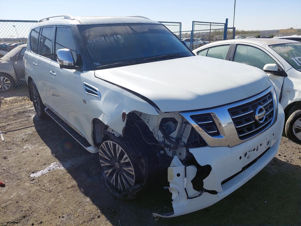 JN8AY2NY6H9303660 - 2017 Nissan Patrol Super S - #87572485