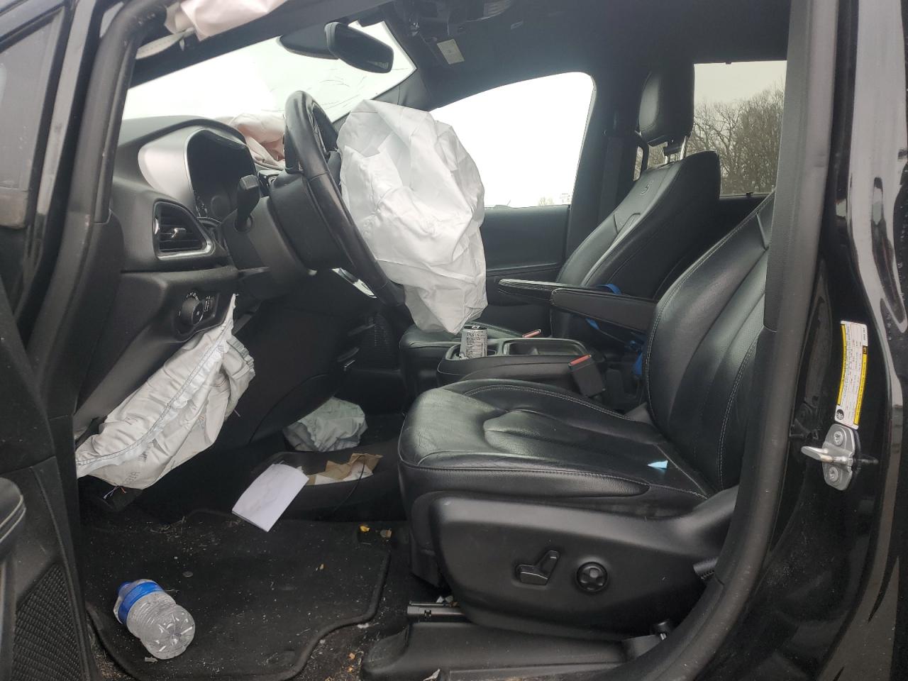2019 Chrysler Pacifica - Image 7