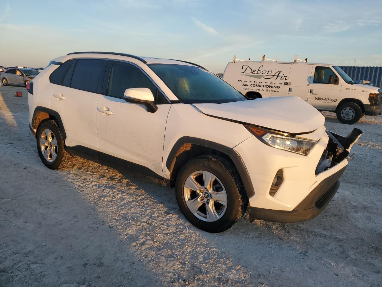2019 Toyota RAV 4 - Image 4