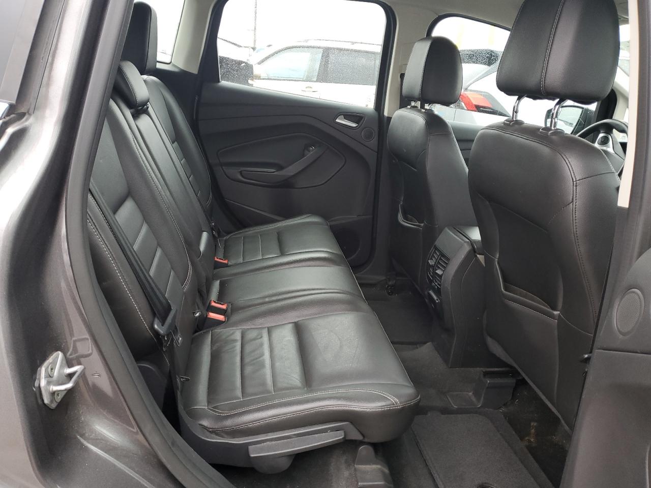 2013 Ford C-MAX - Image 11