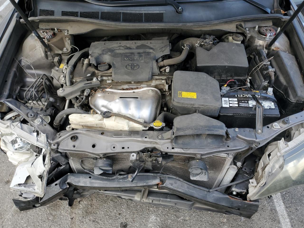 2014 Toyota Camry - Image 11