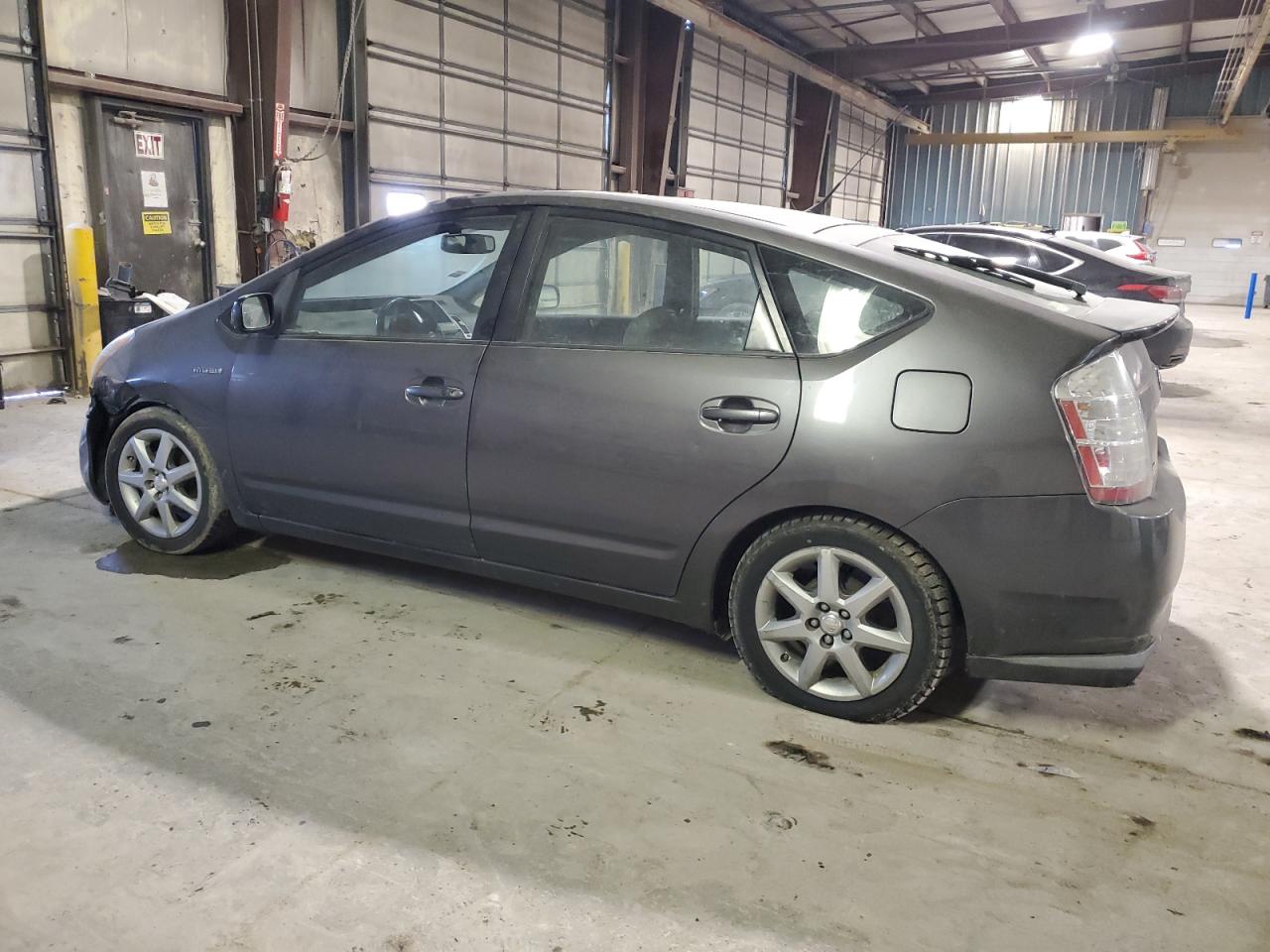 2007 Toyota Prius - Image 2