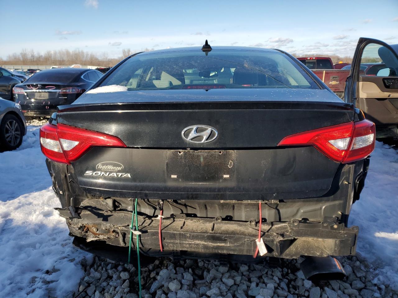 2015 Hyundai Sonata - Image 6