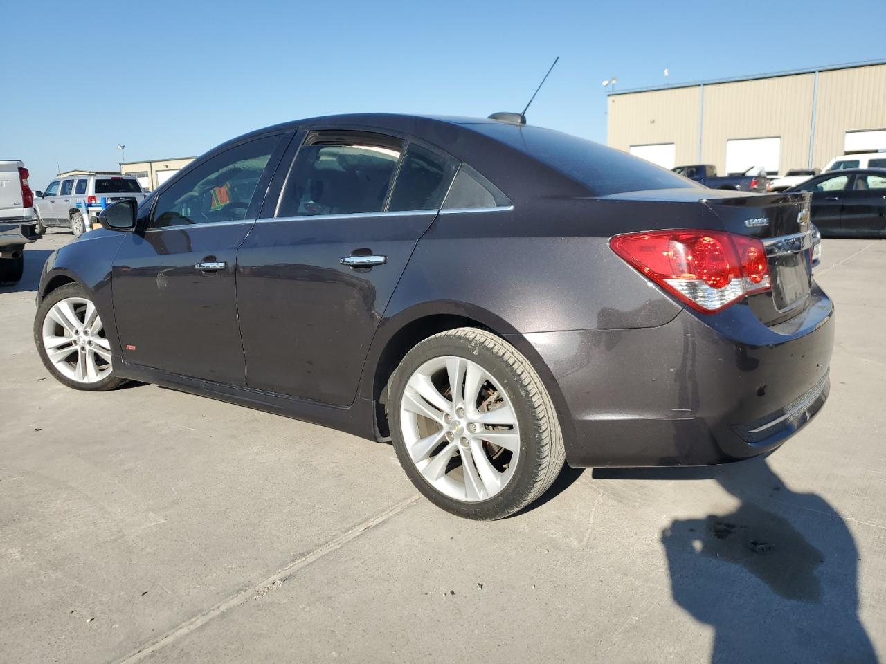 2015 Chevrolet Cruze - Image 2